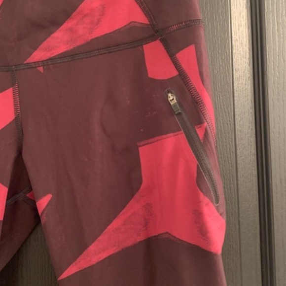 Lululemon marbled leggings - Picture 2 of 4